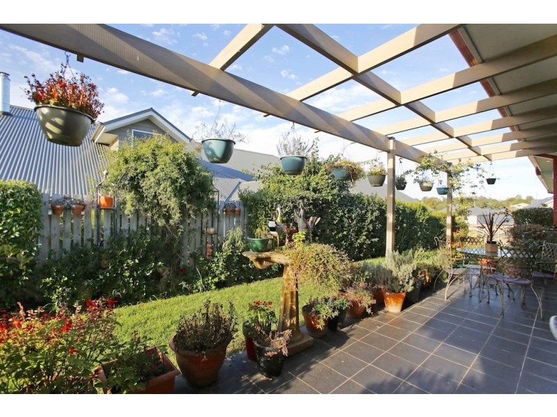 28 Rheinbergers Circuit, Elderslie NSW 2570