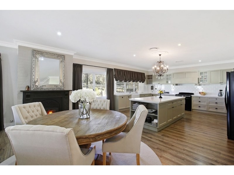 15 The Lanes, Kirkham NSW 2570