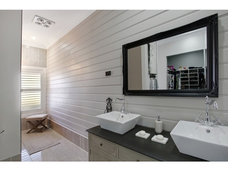 15 The Lanes, Kirkham NSW 2570