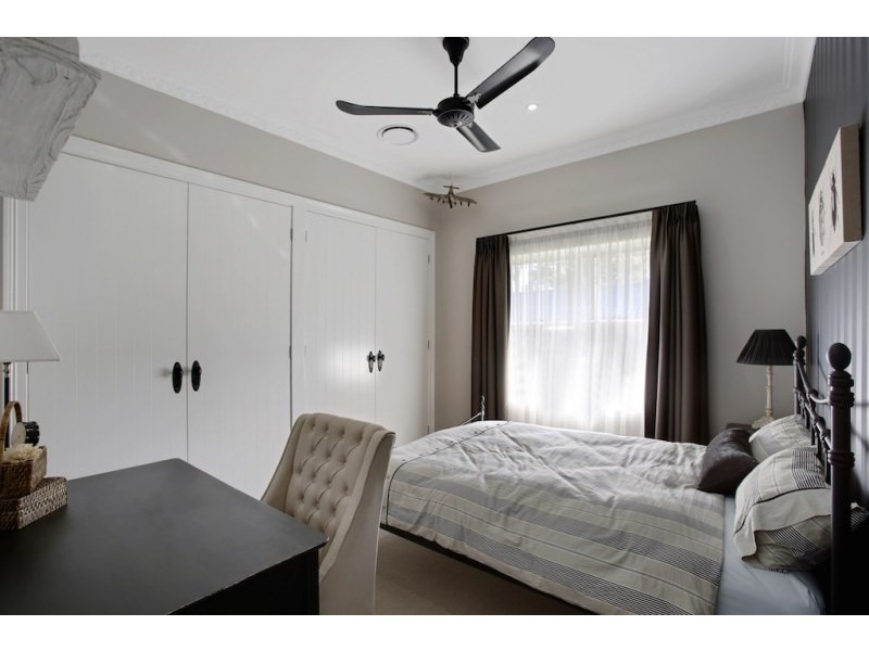 15 The Lanes, Kirkham NSW 2570