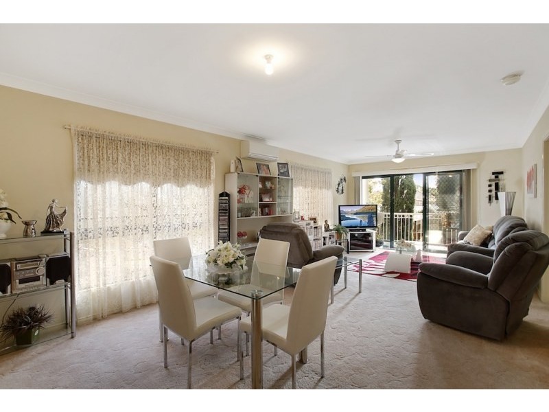 2/52 Broughton Street, Camden NSW 2570