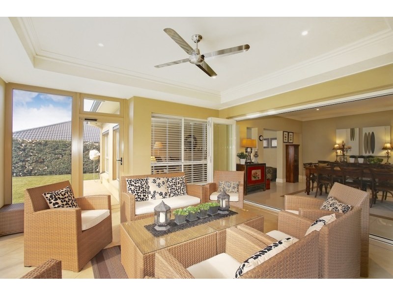 15 Bridgewater Boulevard, Camden Park NSW 2570