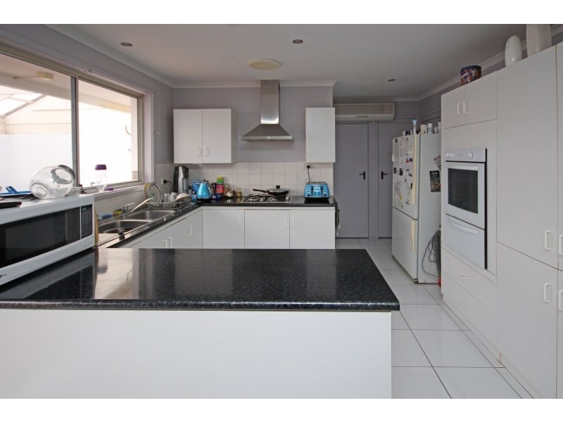 2 Lisa Close, Narellan NSW 2567