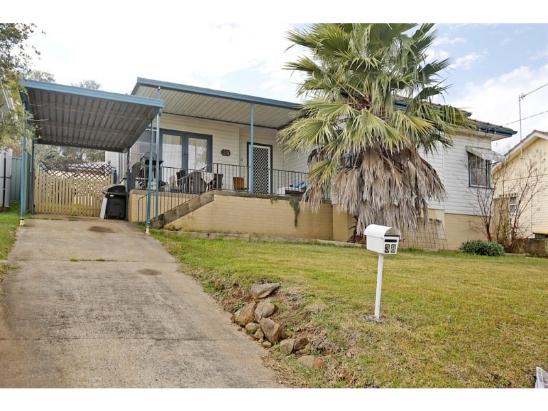 38 & 38a Grandview Drive, Campbelltown NSW 2560