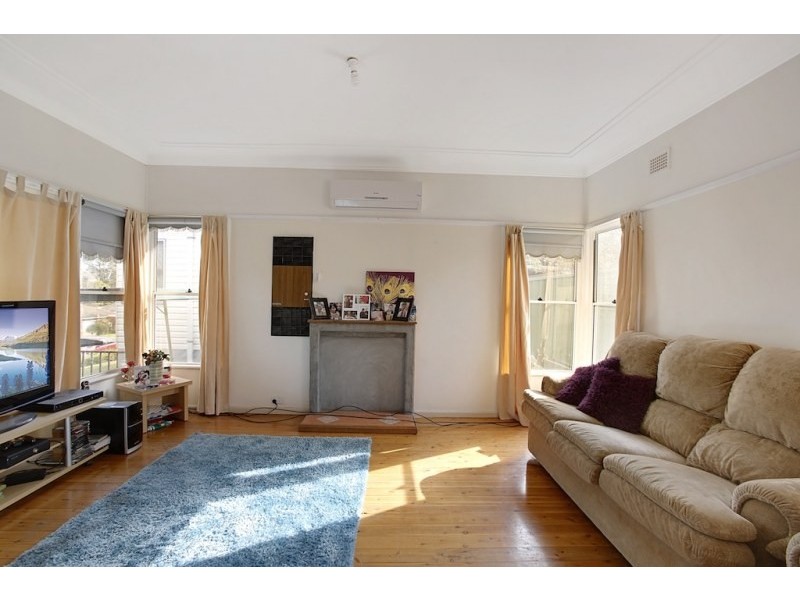 38 & 38a Grandview Drive, Campbelltown NSW 2560