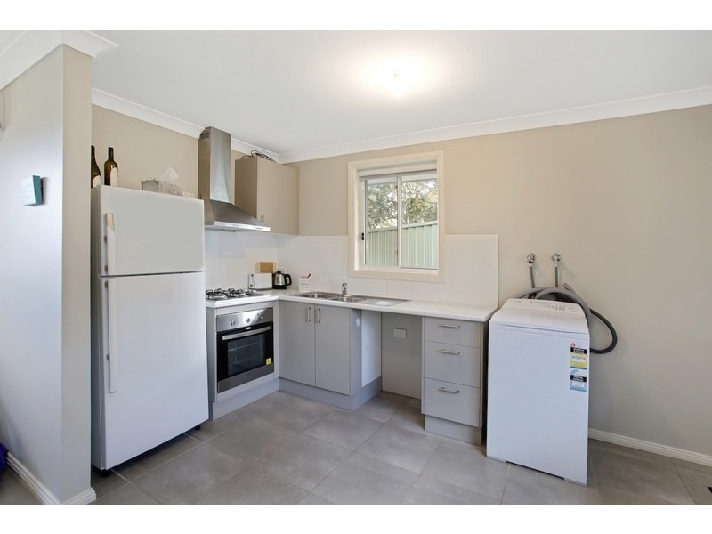 38 & 38a Grandview Drive, Campbelltown NSW 2560