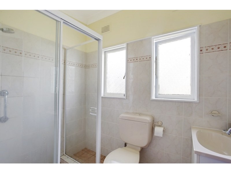38 & 38a Grandview Drive, Campbelltown NSW 2560