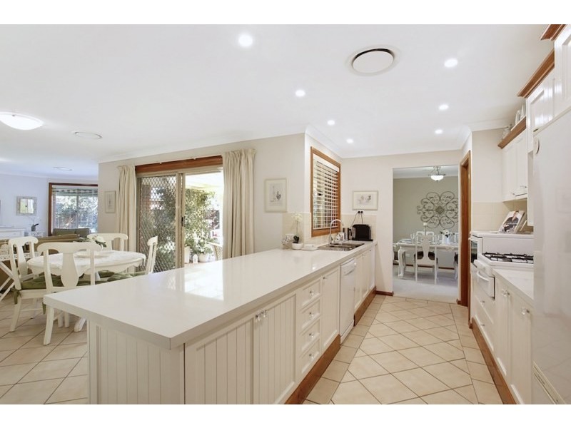 6 Paperbark Place, Narellan Vale NSW 2567