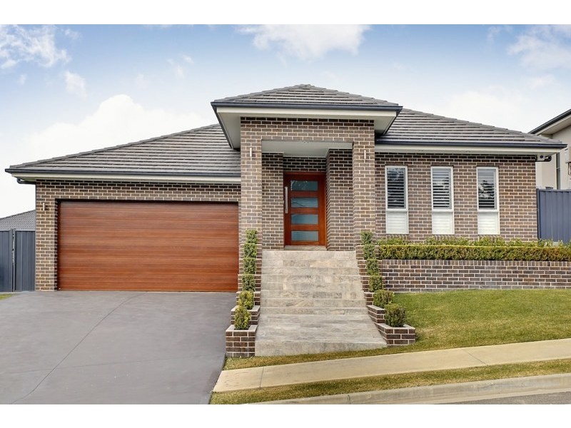 54 MacArthur Circuit, Camden Park NSW 2570