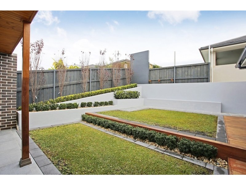 54 MacArthur Circuit, Camden Park NSW 2570