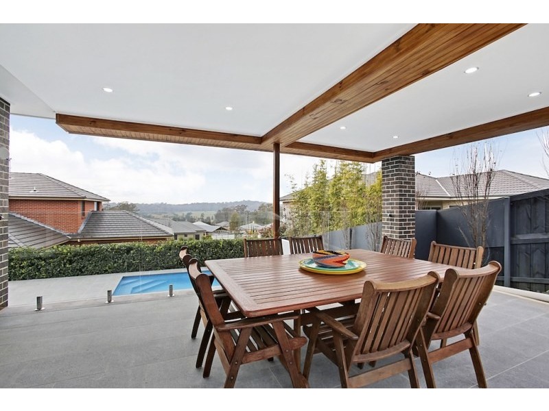 54 MacArthur Circuit, Camden Park NSW 2570