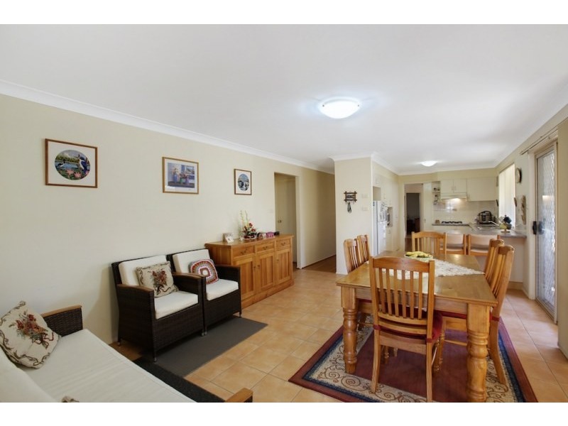 8 Kennedia Place, Mount Annan NSW 2567