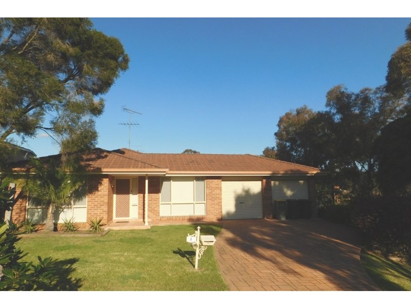 2 Fraser Place, Mount Annan NSW 2567