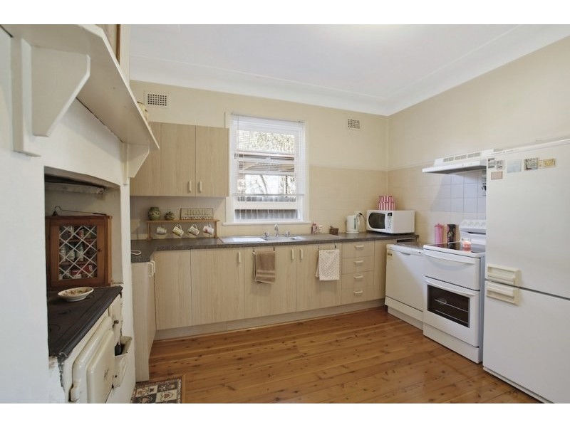 5 Wilkinson Street, Elderslie NSW 2570