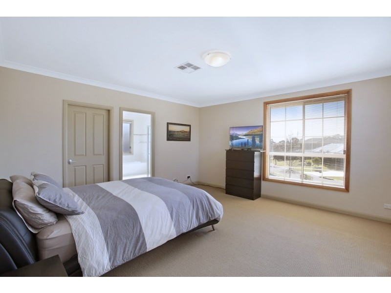 14 Wilmott Court, Camden Park NSW 2570