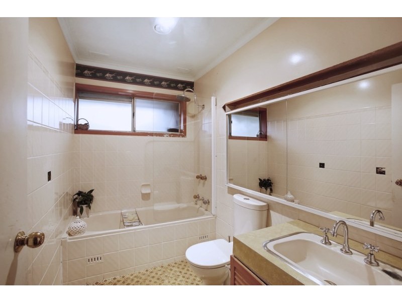 17 Pindari Avenue, Camden NSW 2570