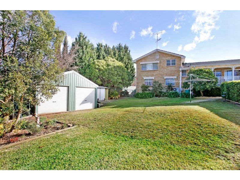 5 Kylie Place, Camden South NSW 2570