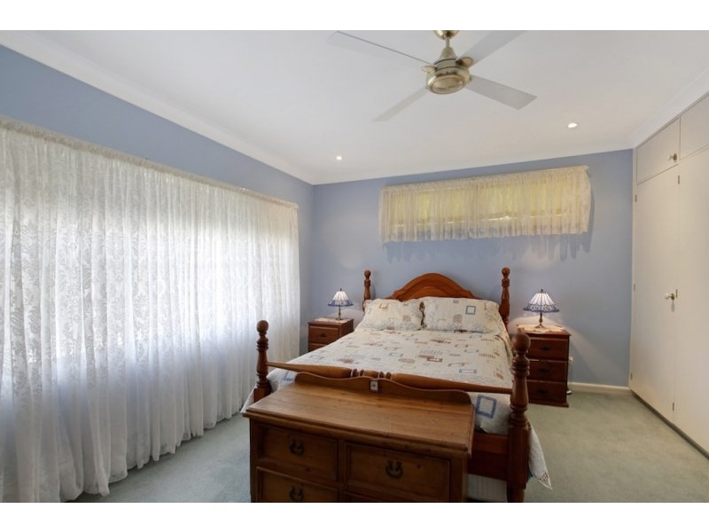 5 Kylie Place, Camden South NSW 2570