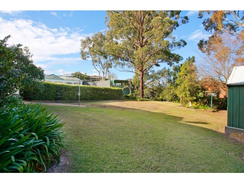 5 Kylie Place, Camden South NSW 2570