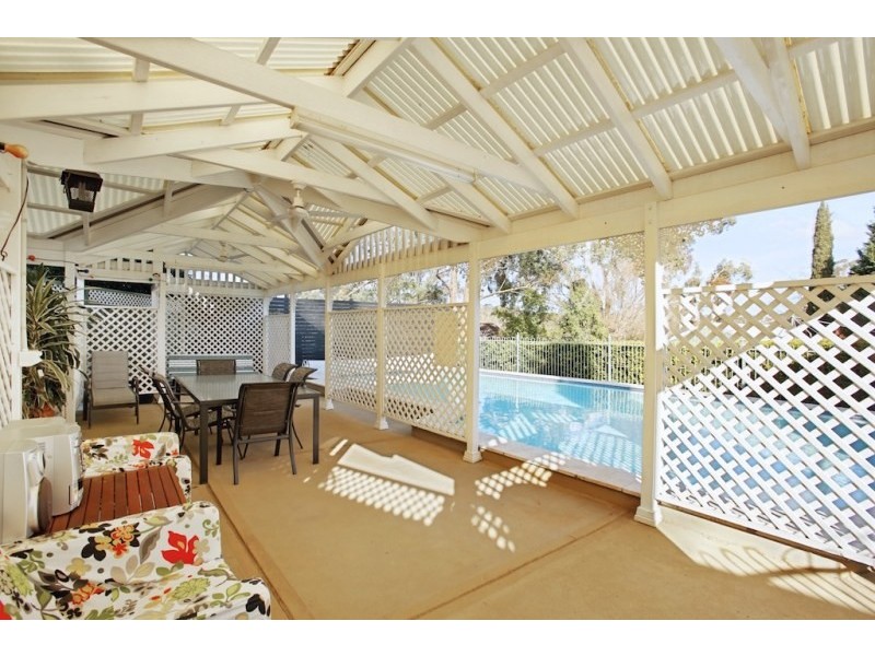 5 Kylie Place, Camden South NSW 2570
