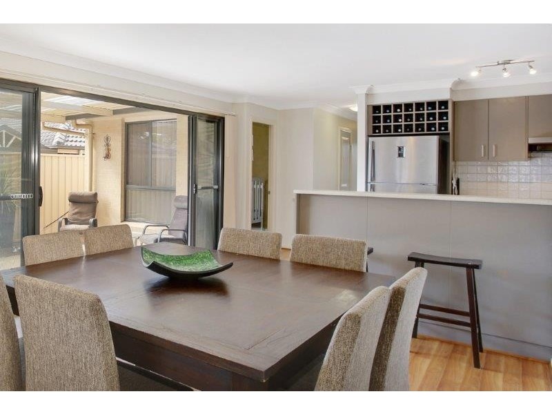 10 Hibiscus Circle, Mount Annan NSW 2567