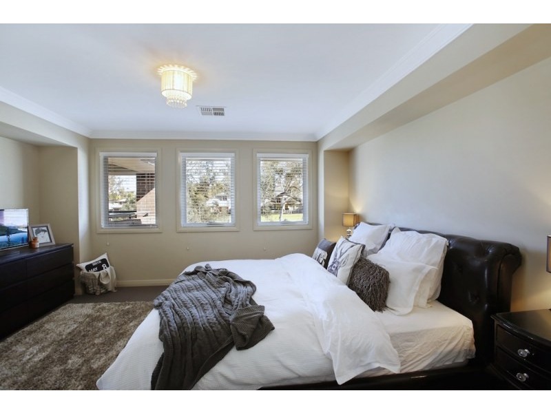 3 Riding Lane, Camden Park NSW 2570