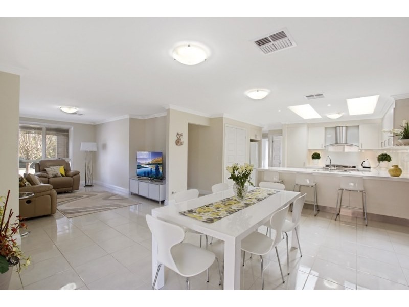 2/19 Swansona Avenue, Mount Annan NSW 2567