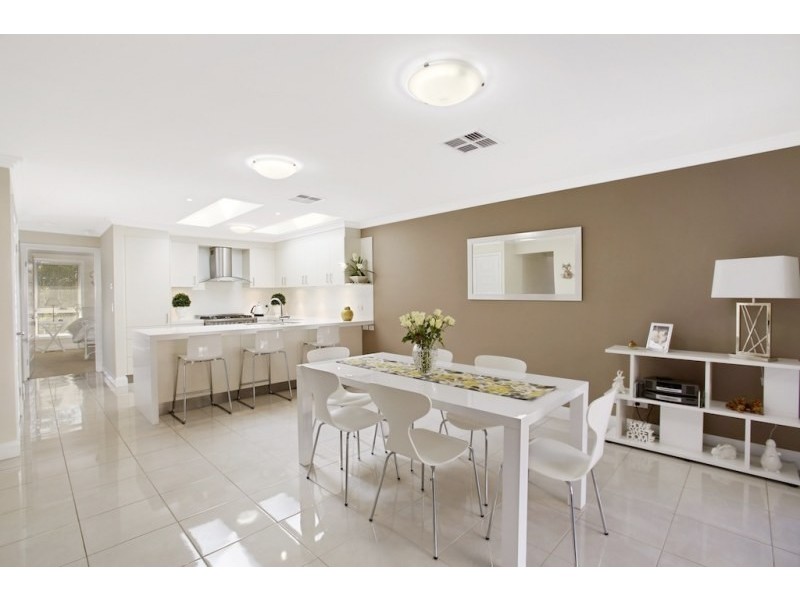 2/19 Swansona Avenue, Mount Annan NSW 2567