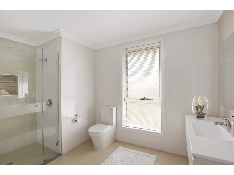 2/19 Swansona Avenue, Mount Annan NSW 2567