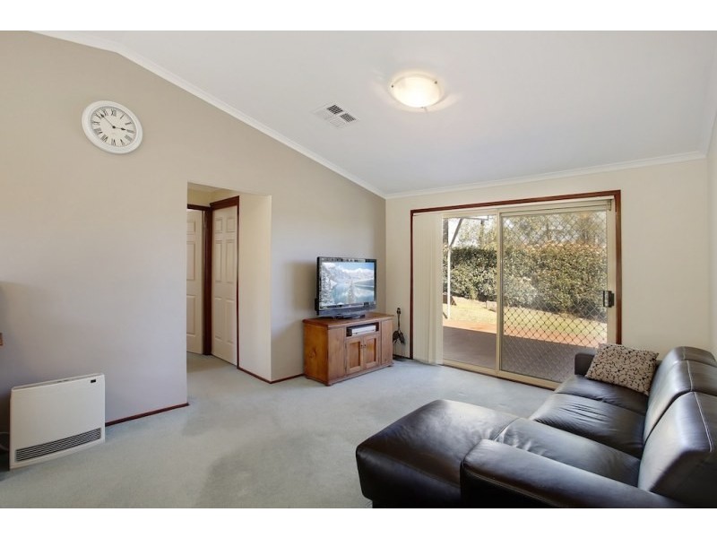 18 Sickles Drive, Grasmere NSW 2570