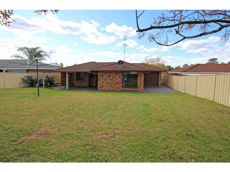 9 Welling Drive, Narellan Vale NSW 2567