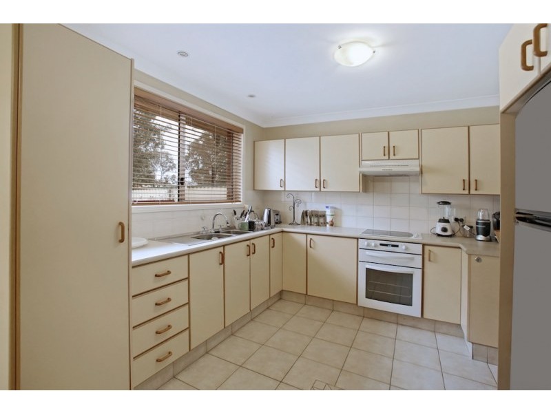 2/9 Hercules Road, Raby NSW 2566