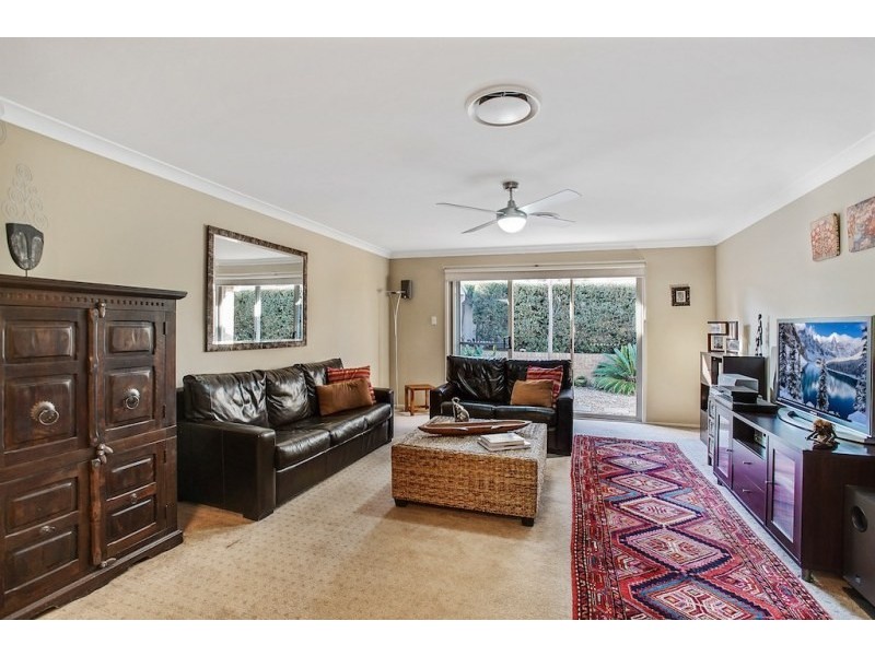 10 Olearia Road, Mount Annan NSW 2567