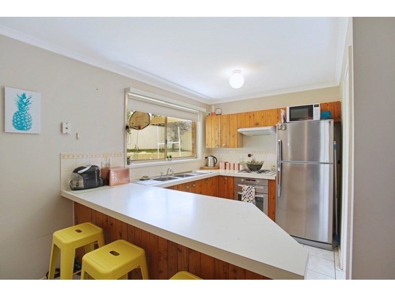 34 Romeo Crescent, Rosemeadow NSW 2560