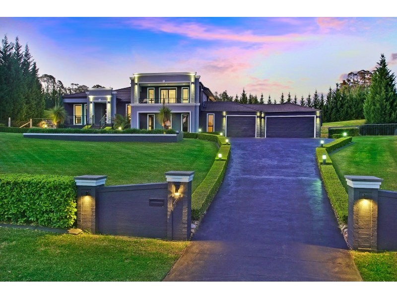7 The Glade, Kirkham NSW 2570