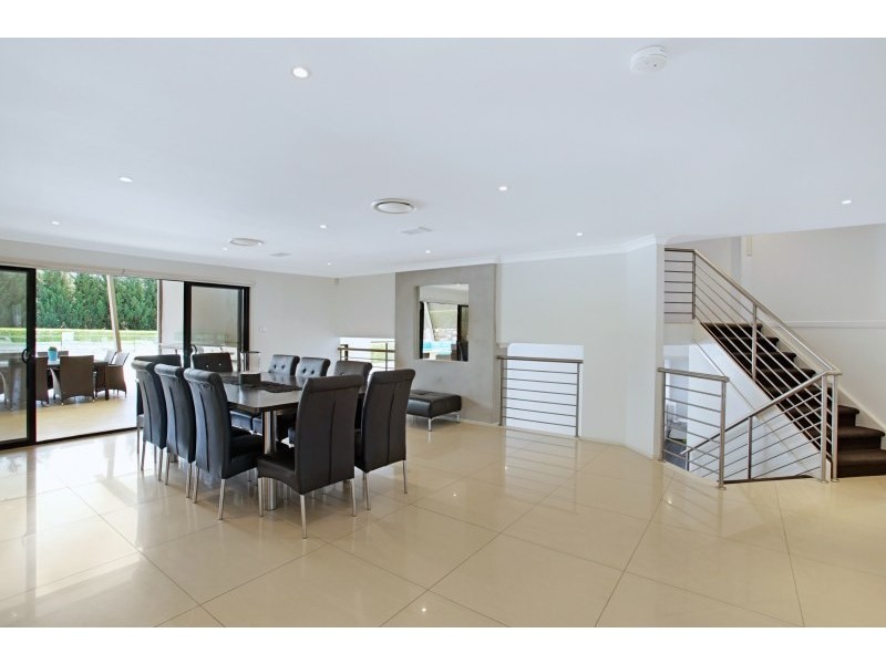 7 The Glade, Kirkham NSW 2570