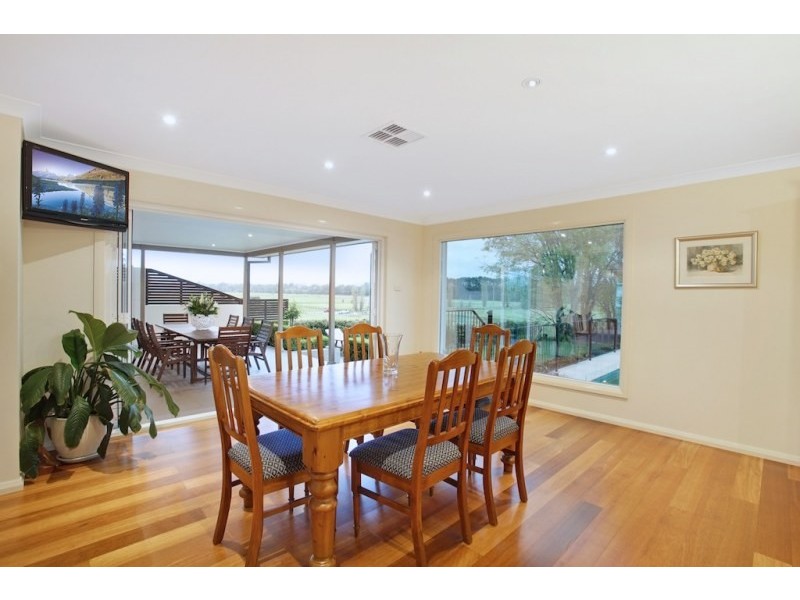 6 Purcell Street, Elderslie NSW 2570