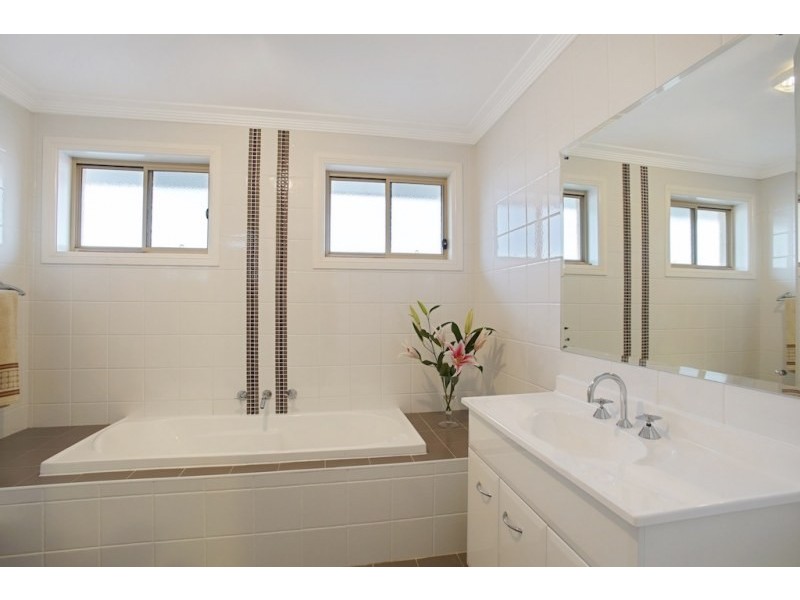 3 Thorn Avenue, Harrington Park NSW 2567