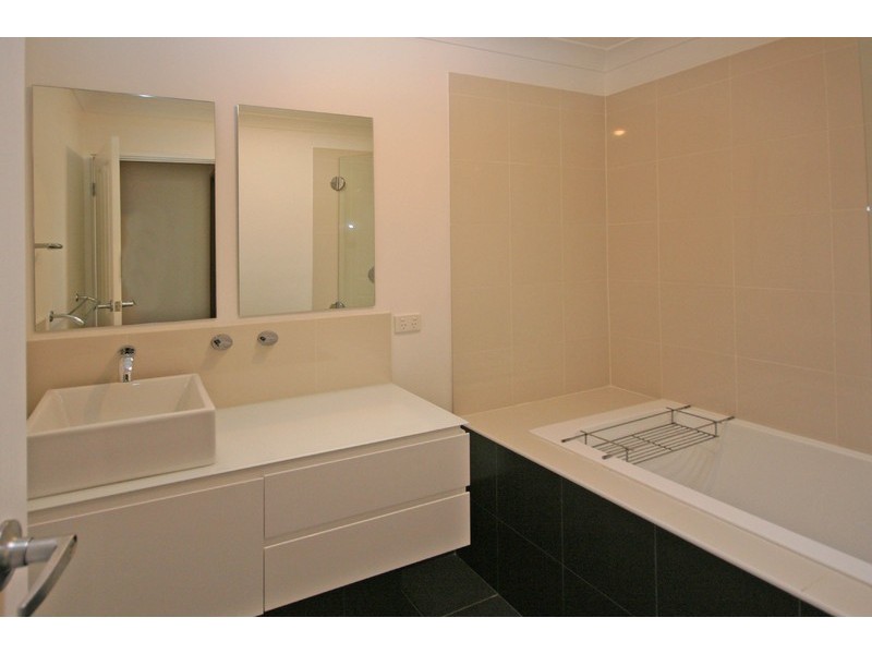 57 Flinders Avenue, Camden South NSW 2570