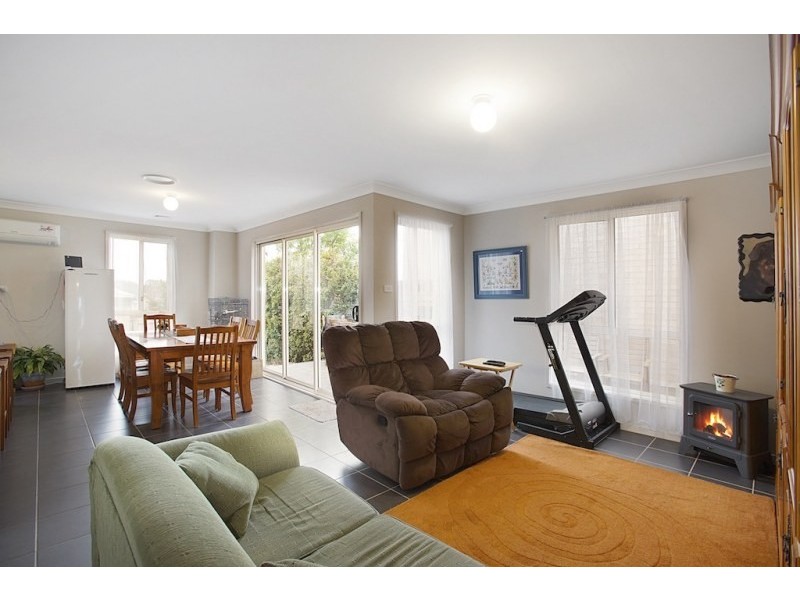 29 Irvine Street, Elderslie NSW 2570