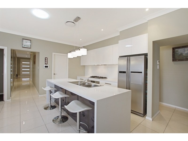 41 Asimus Circuit, Elderslie NSW 2570