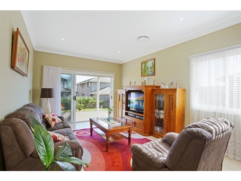 41 Asimus Circuit, Elderslie NSW 2570