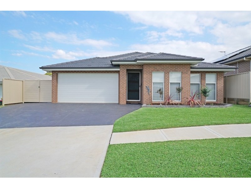 47 Swansona Avenue, Mount Annan NSW 2567