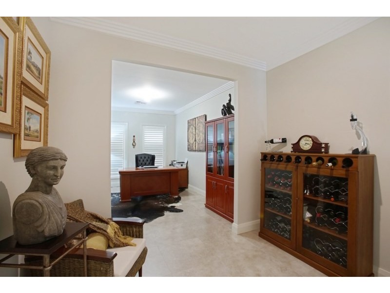 35 Hawthorne Circuit, Harrington Park NSW 2567