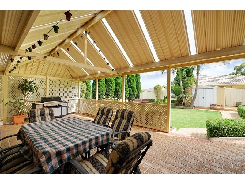 17 Edward Howe Place, Narellan Vale NSW 2567