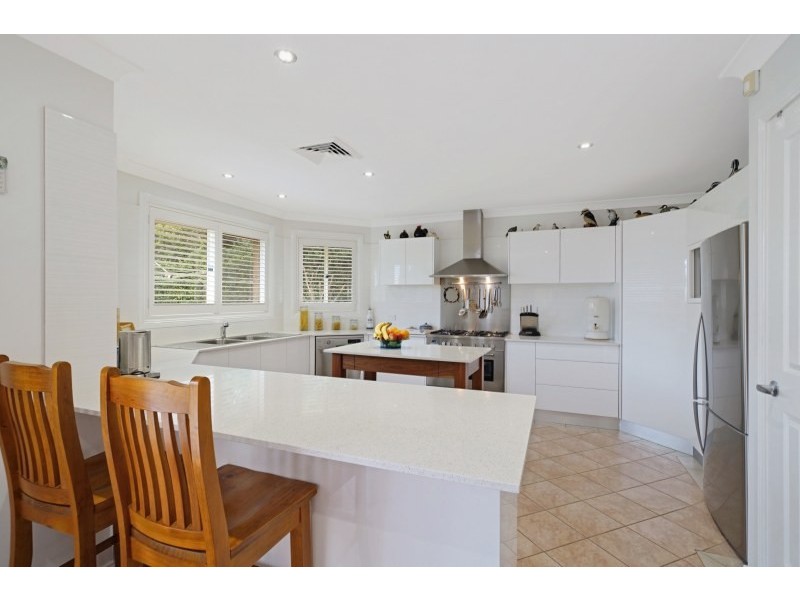 17 Edward Howe Place, Narellan Vale NSW 2567