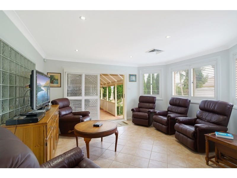 17 Edward Howe Place, Narellan Vale NSW 2567