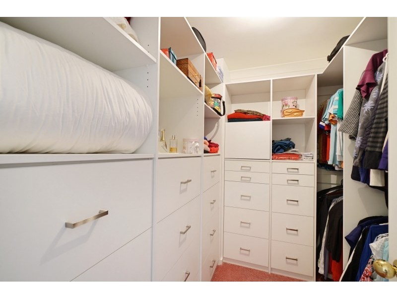 17 Edward Howe Place, Narellan Vale NSW 2567