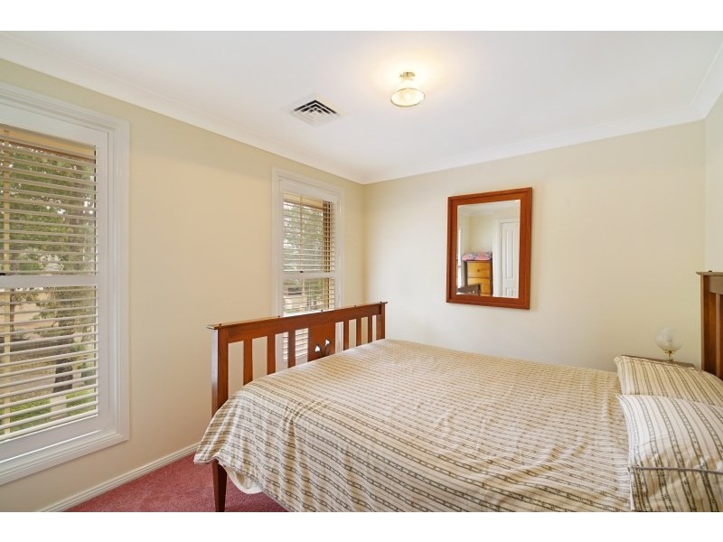 17 Edward Howe Place, Narellan Vale NSW 2567