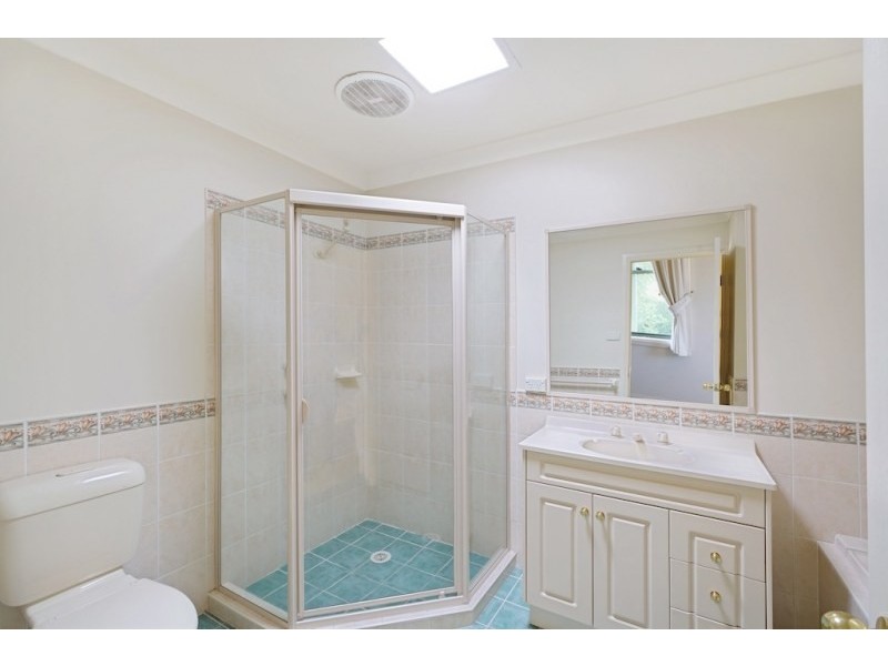 3/2 Rosalie Avenue, Camden NSW 2570